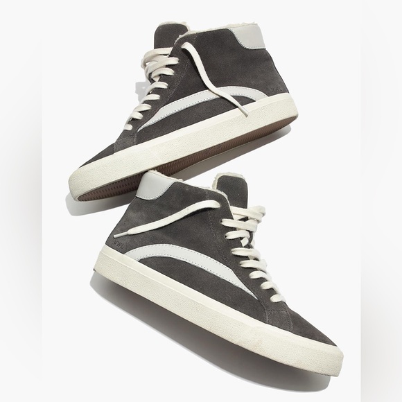 Madewell • Sidewalk High-Top Sneakers in Suede & Sherpa - Picture 3 of 7